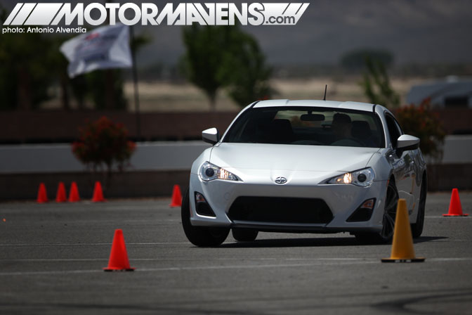 2013 Scion FRS FR-S Subaru BRZ BR-Z Toyota GT86 Specs Equipment specifications driving impression review