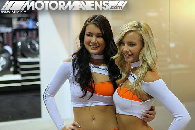 SEMA Show 2011 Las Vegas Convention Center Nicole Marie Reckers Lisa Lee Marie Hankook tires